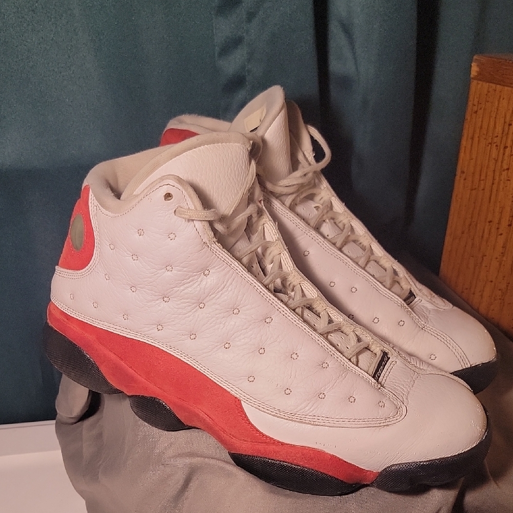 Jordan 13 Retro 'OG Chicago'